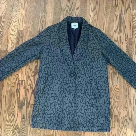 Old Navy over coat. Spring/Fall - Picture 3 of 4